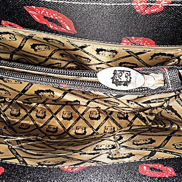 💋 Rare & Stylish Betty Boop Large Bag - Playful, Spacious & Hard to Find! 💋 - Picture 9 of 13